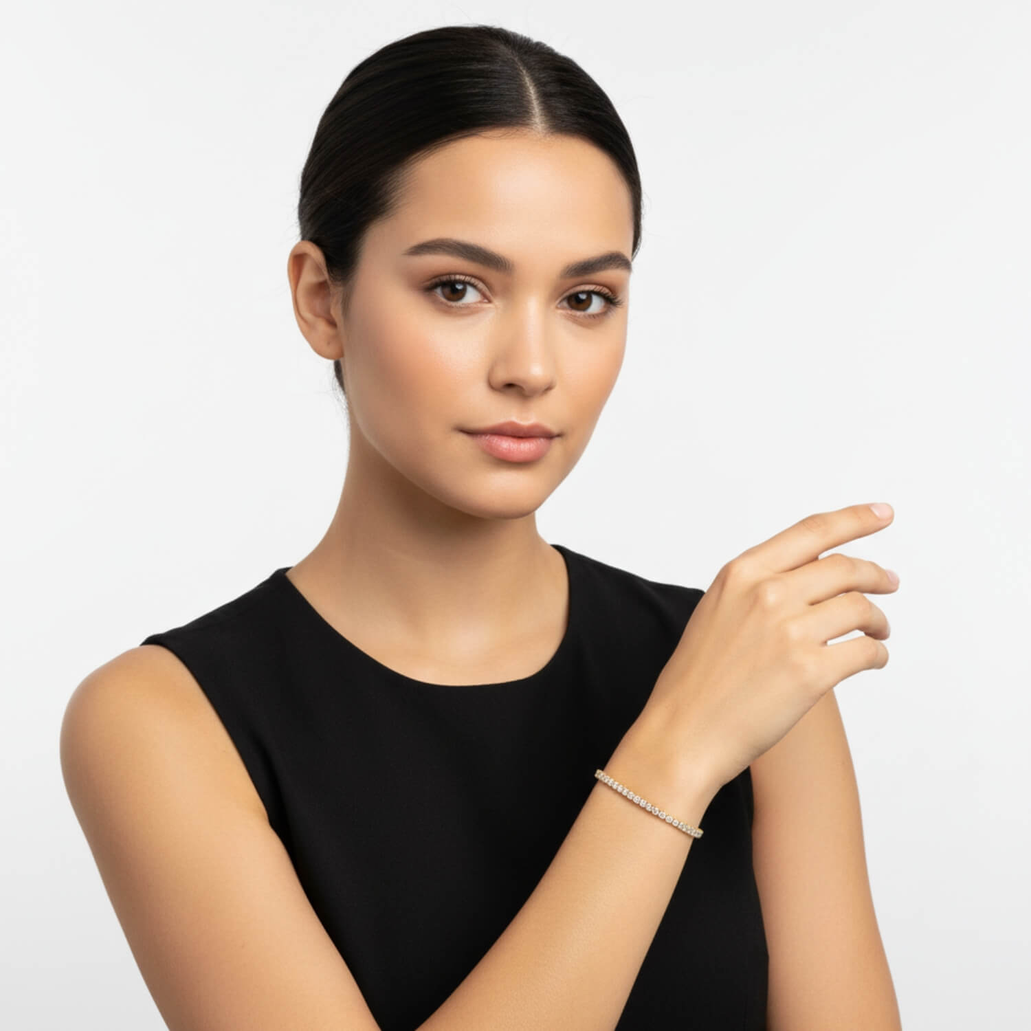 Luxury women’s moissanite tennis bracelet lifestyle image